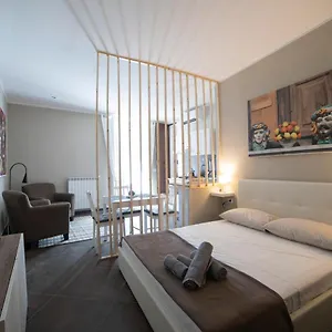 Apartman Katana, Catania-Fontanarossai nemzetközi repülőtér